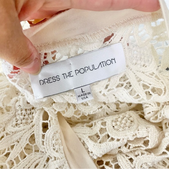 DRESS THE POPULATION BELL SLEEVE TOP - Picture 11 of 11